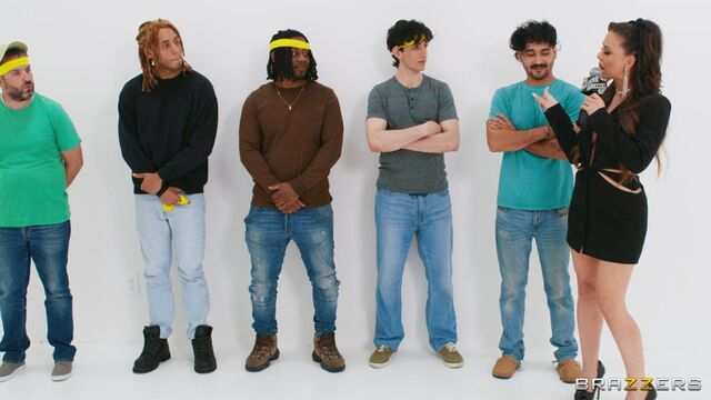 Mast otaning qizini yiglaguncha sikayotgani pornosini tomosha qiling